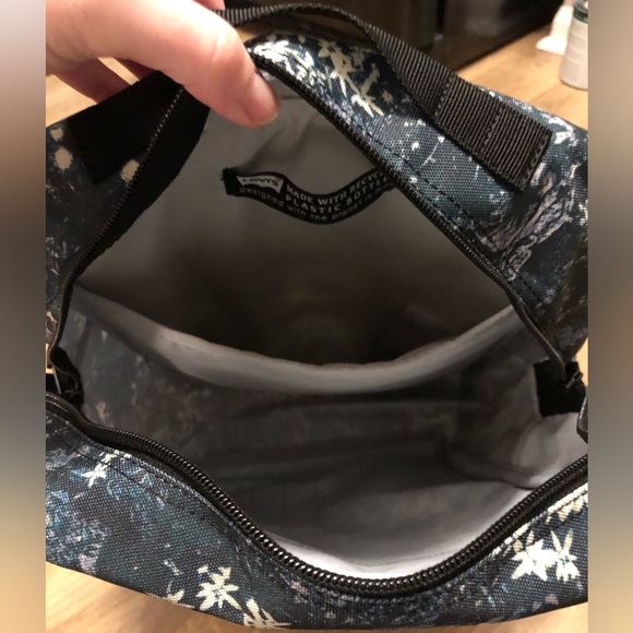 Levi’s backpack - Picture 3 of 10